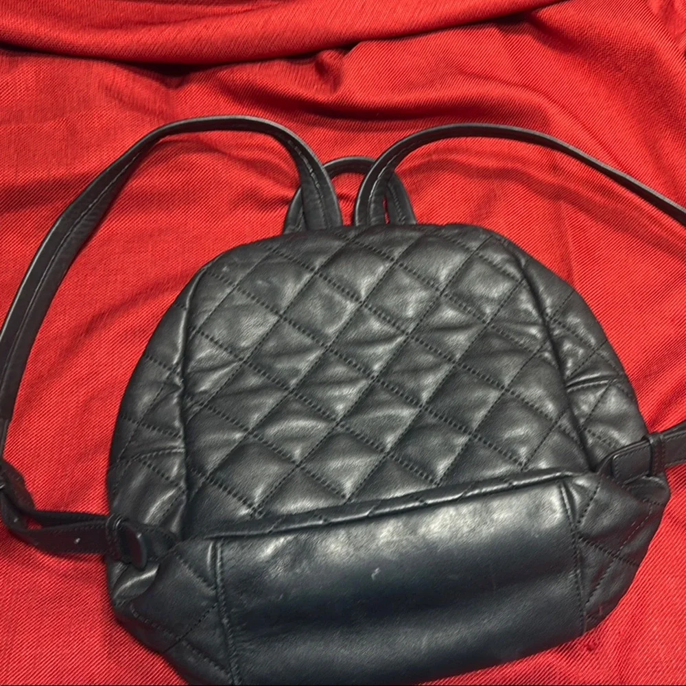 Kate Spade Black and Gold Quilted Backpack - Picture 4 of 11